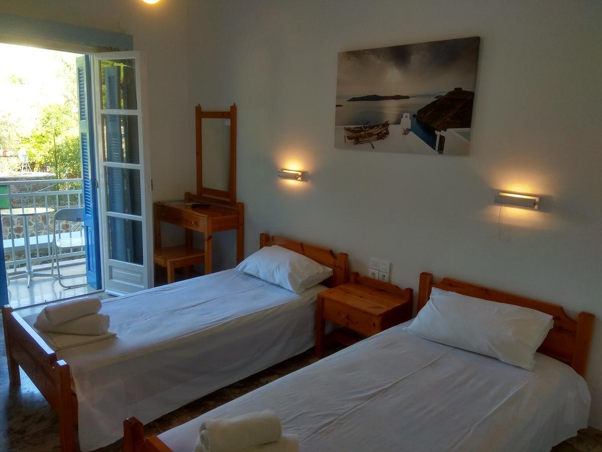 Panos Studios Poros Town Luaran gambar