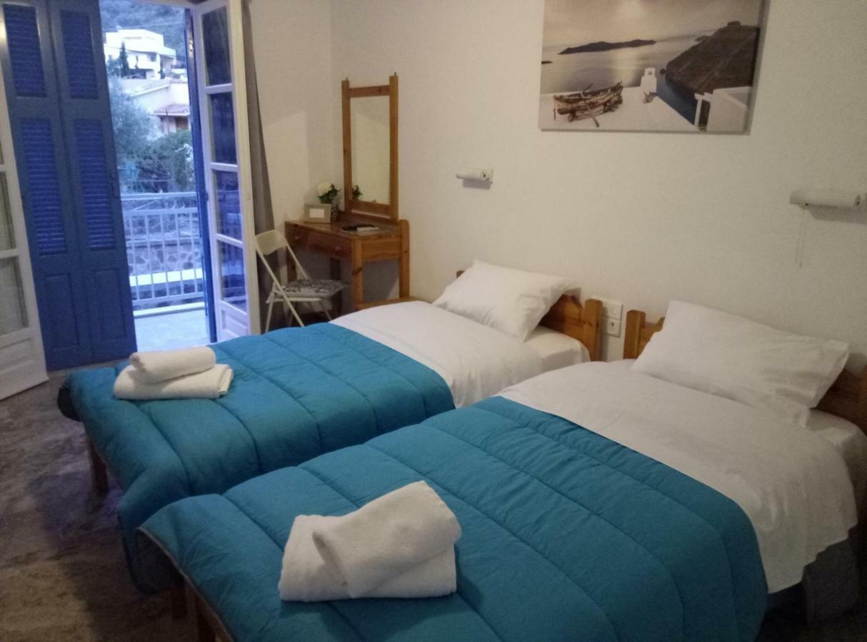 Panos Studios Poros Town Luaran gambar